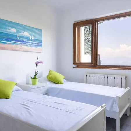 Tramonto - Sea116-1 By Interhome Stresa