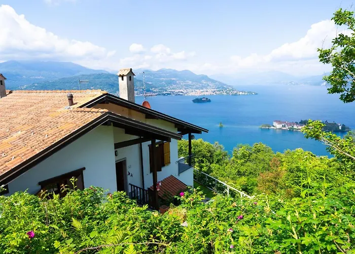 Holiday home Ca' Delle Isole By Interhome Stresa